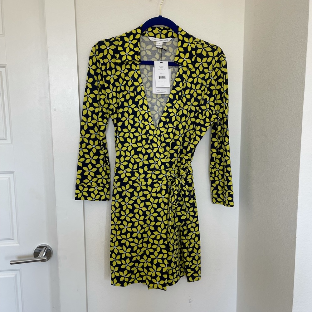 Diane von Furstenberg romper with tags - DVF - Never Worn - size 10